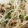 Spaghetti di daikon con crema di verdure crude