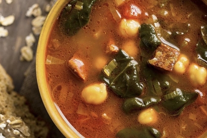 Zuppa di zucca, bietole e ceci